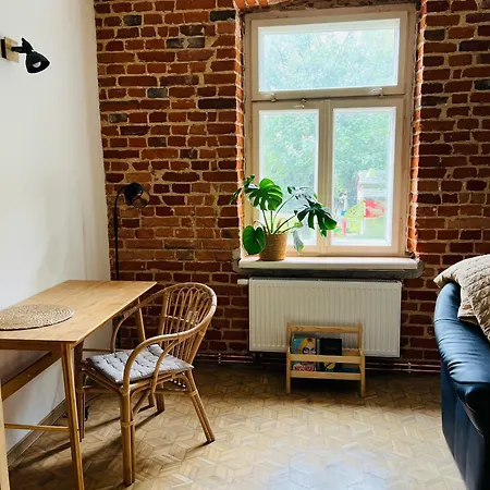 Dom Z Ogrodem W Zaciszu W-wy בית נופש *