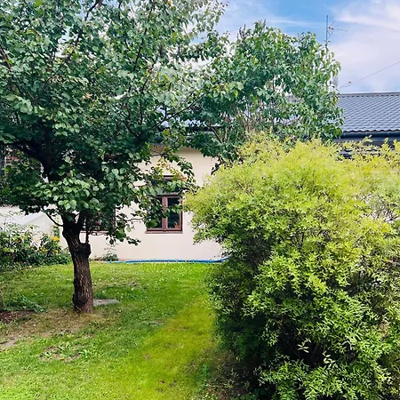 Dom Z Ogrodem W Zaciszu W-wy * Warszawa