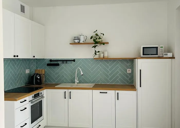 Dom Z Ogrodem W Zaciszu W-wy Dom wakacyjny *