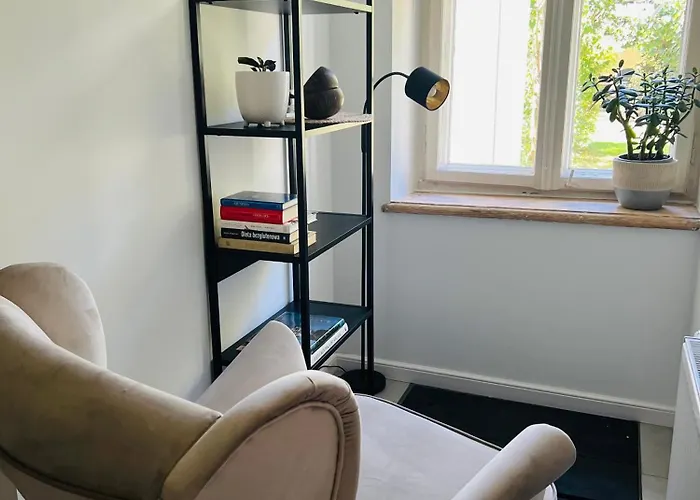 Dom Z Ogrodem W Zaciszu W-wy Dom wakacyjny